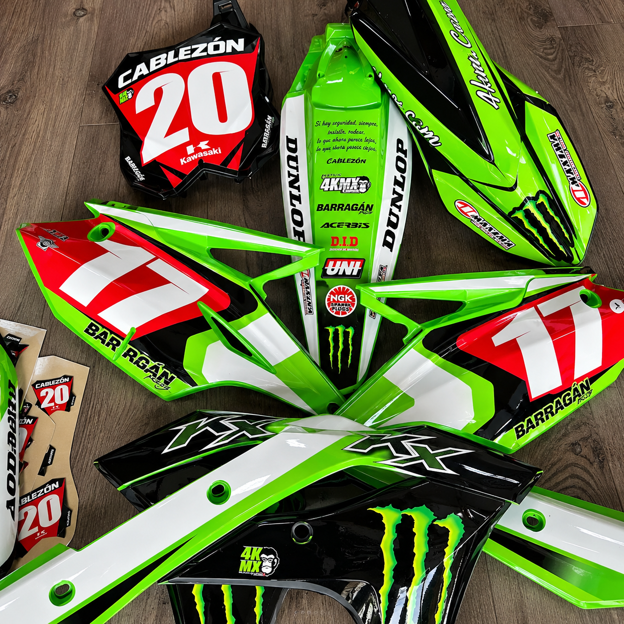 4KMX · Custom MX Graphics
