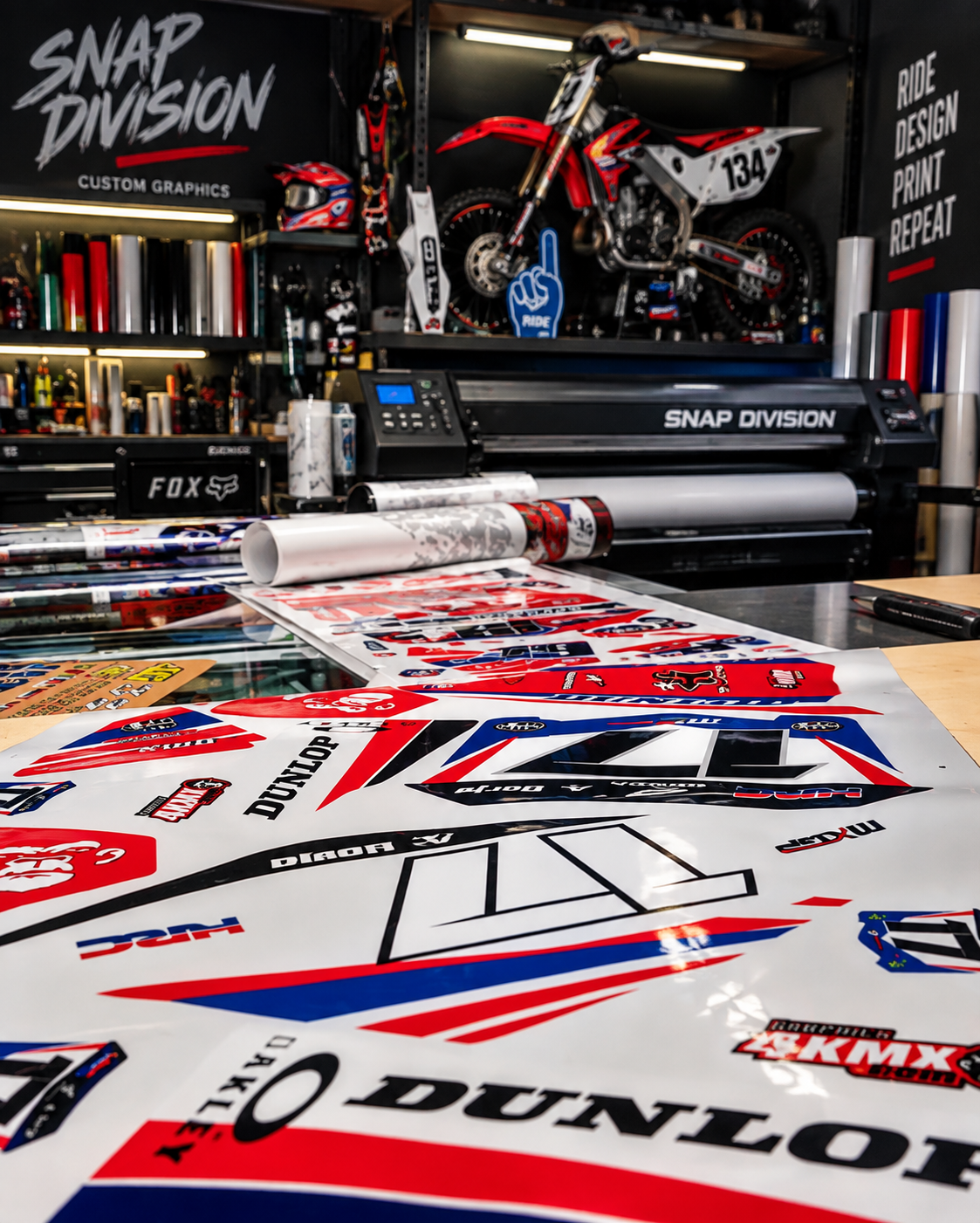 4KMX · Custom MX Graphics